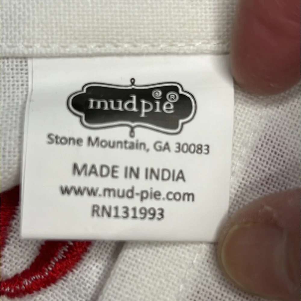 MUDPIE Tassel Towels SET of 2 Santa Merry Christmas Embroidery hostess gift‎ NEW
